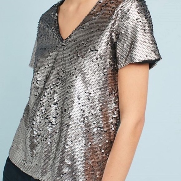 ANTHROPOLOGIE Vanessa Virginia Sequined V-Neck Tee - Picture 12 of 12